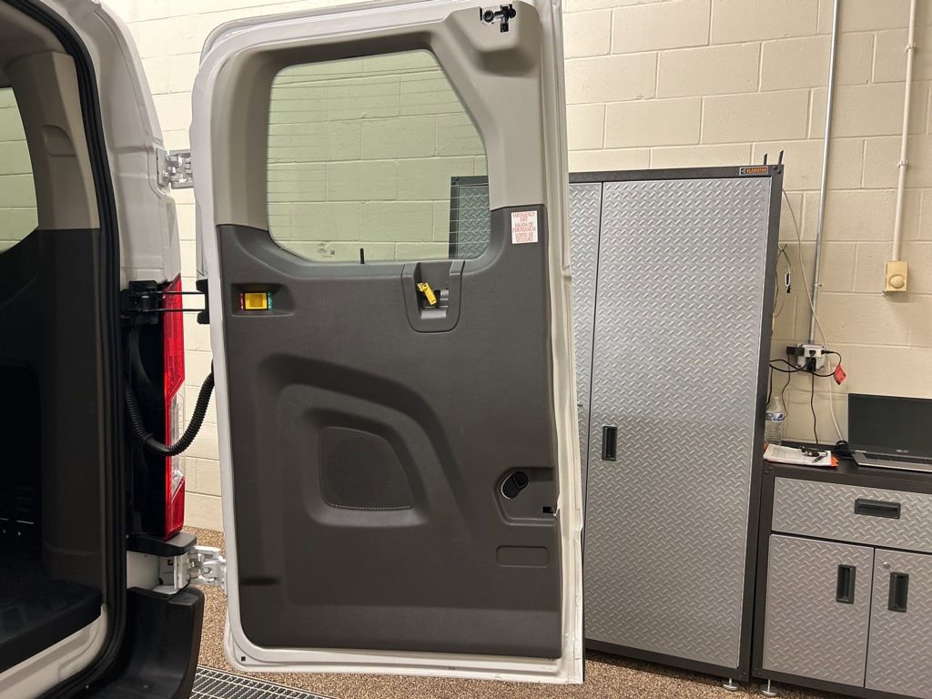 Used 2024 Ford Transit 350 XLT image 15