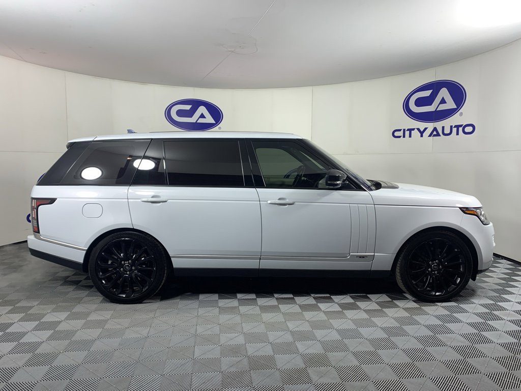 Used 2016 Land Rover Range Rover Long Wheelbase Supercharged image 2