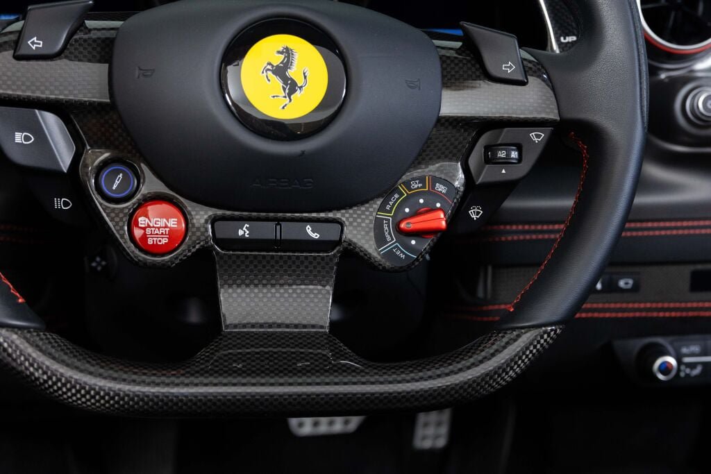 Used 2022 Ferrari F8 Tributo RWD image 47