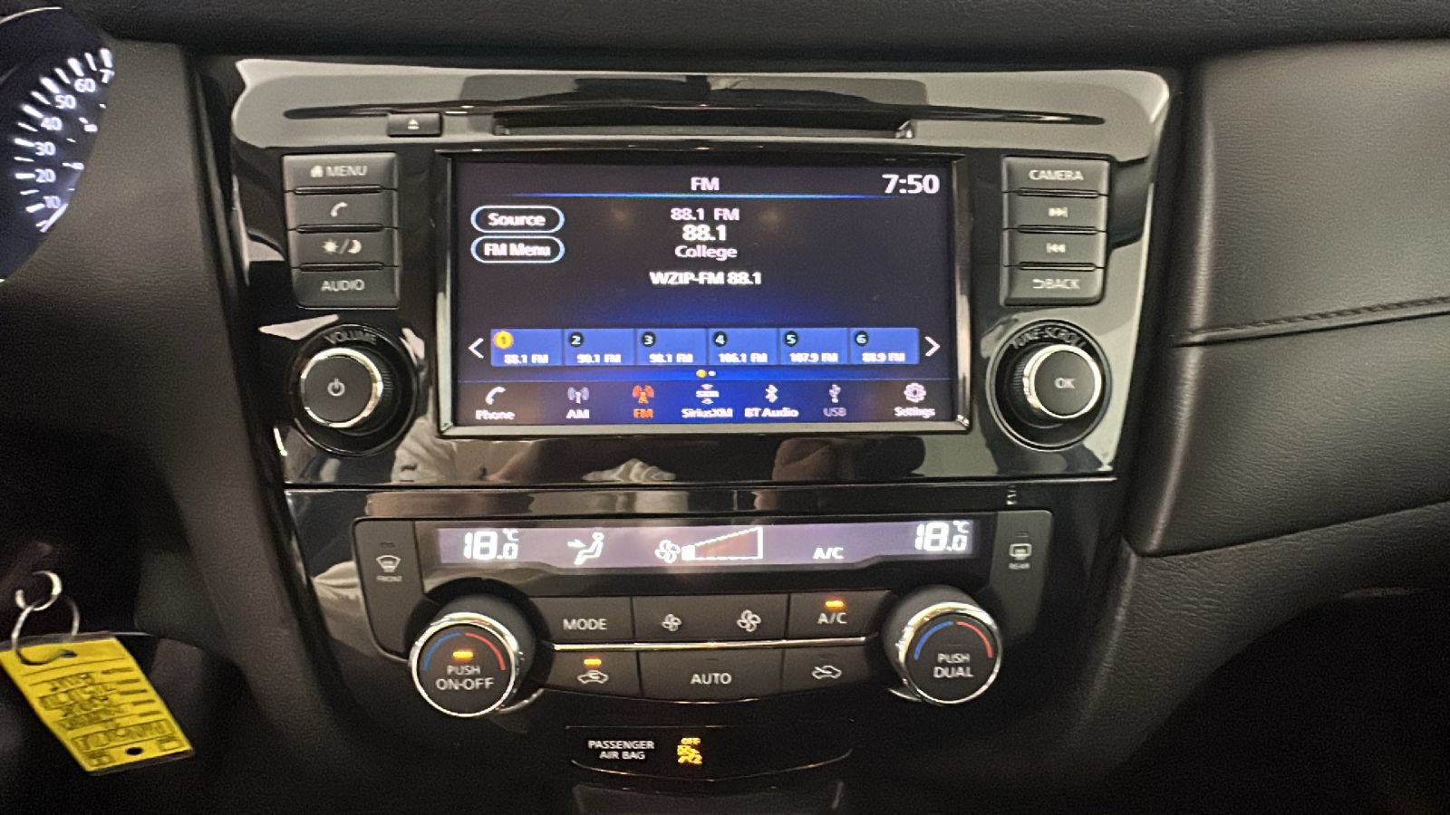 Used 2020 Nissan Rogue S AWD/4WD image 20