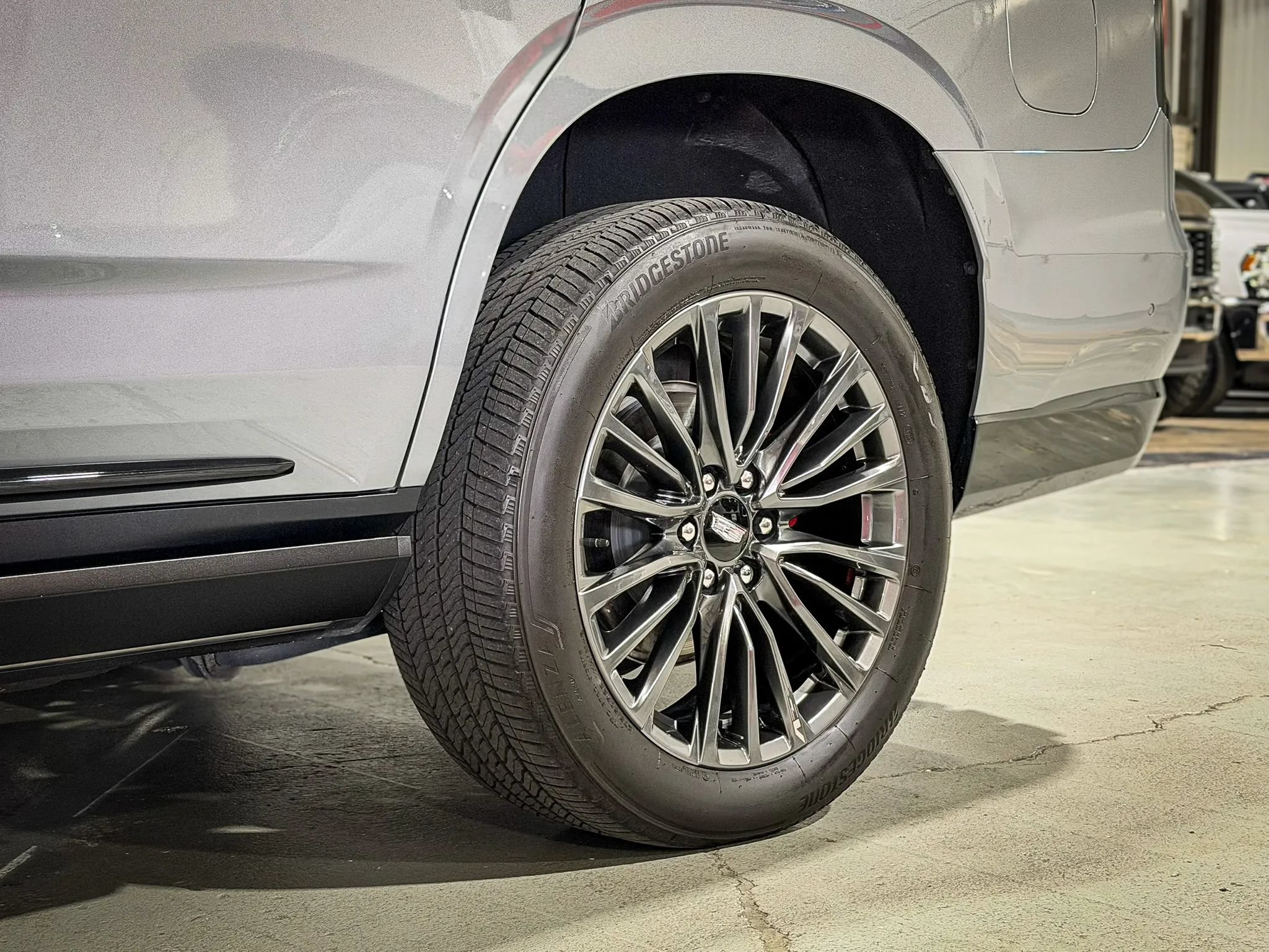 Used 2024 Cadillac Escalade V AWD/4WD image 8