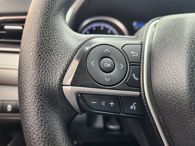 Certified 2022 Toyota Camry LE image 26