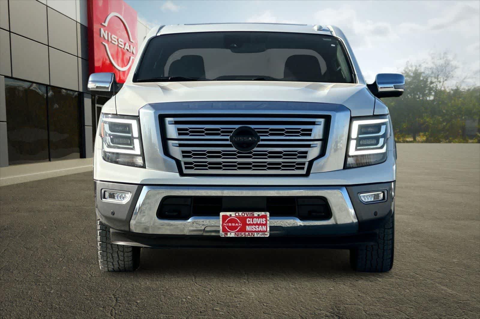 Used 2021 Nissan Titan Platinum Reserve w/ Moonroof Package RWD image 11