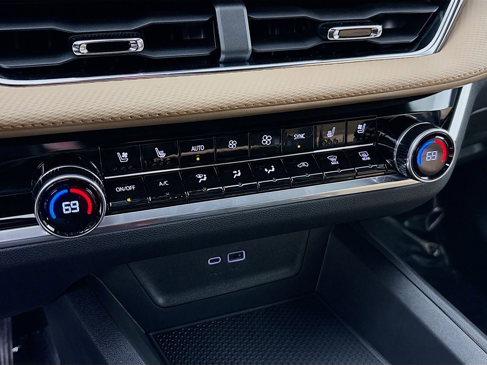 New 2026 Chevrolet Equinox ACTIV w/ Convenience Package III image 20