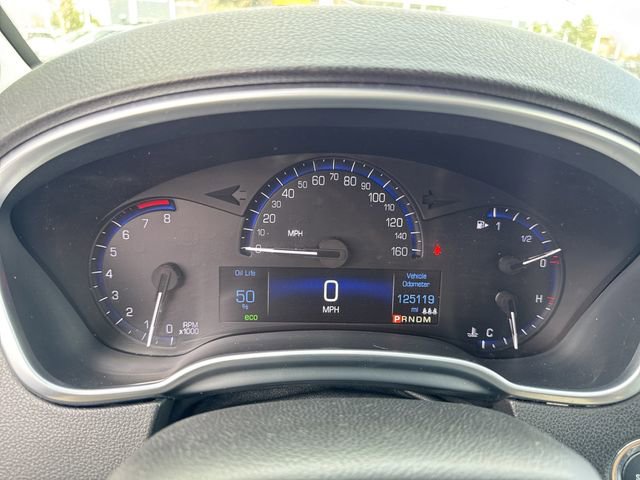 Used 2015 Cadillac SRX Luxury w/ Driver Awareness Package image 32