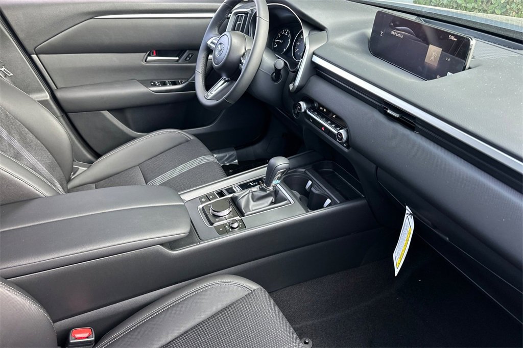 New 2025 MAZDA CX-50 AWD 2.5 S w/ Accent Package image 17