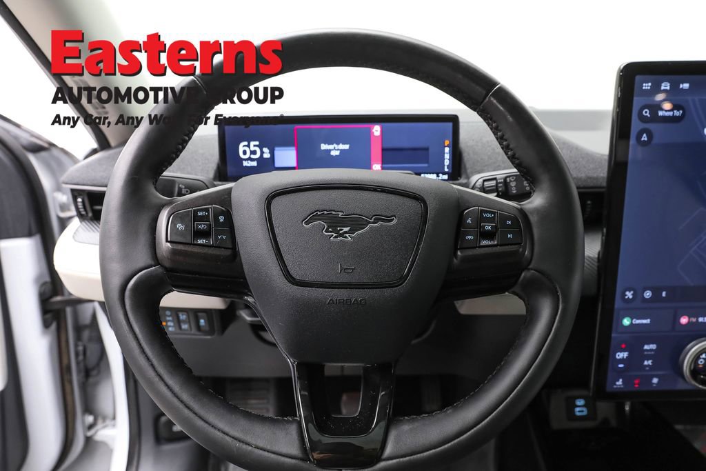 Used 2022 Ford Mustang Mach-E Premium image 10