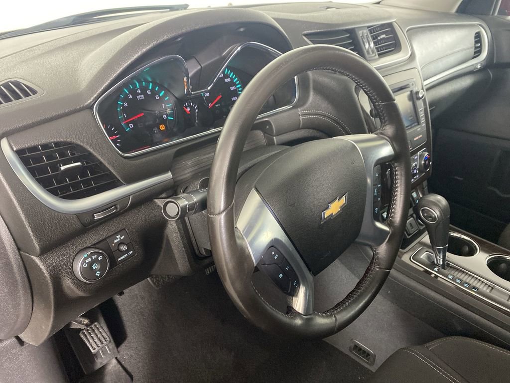 Used 2016 Chevrolet Traverse LT w/ Traveler's Package image 13