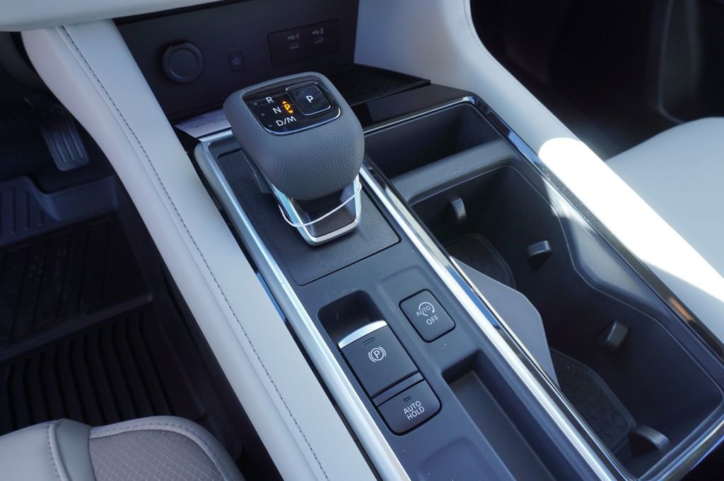 New 2026 Nissan Pathfinder SL FWD image 19