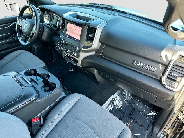 Used 2024 RAM 2500 Big Horn AWD/4WD image 28