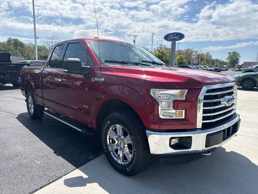 Used 2015 Ford F150 XLT w/ Equipment Group 302A Luxury AWD/4WD image 4