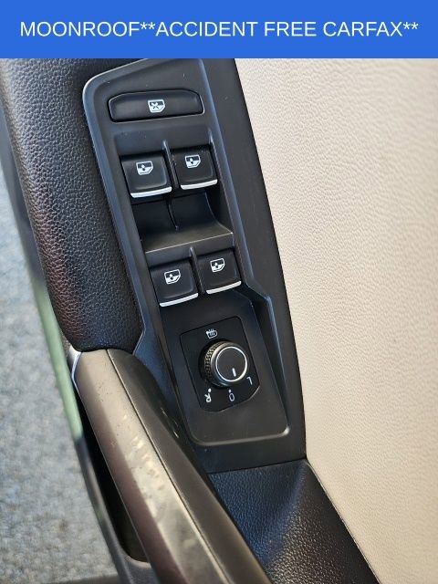 Used 2020 Volkswagen Tiguan SE w/ Panoramic Sunroof Package image 34