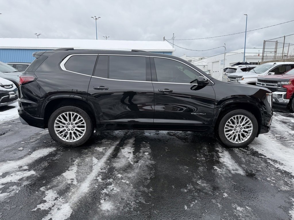 Used 2024 GMC Acadia Denali w/ Super Cruise Package image 8