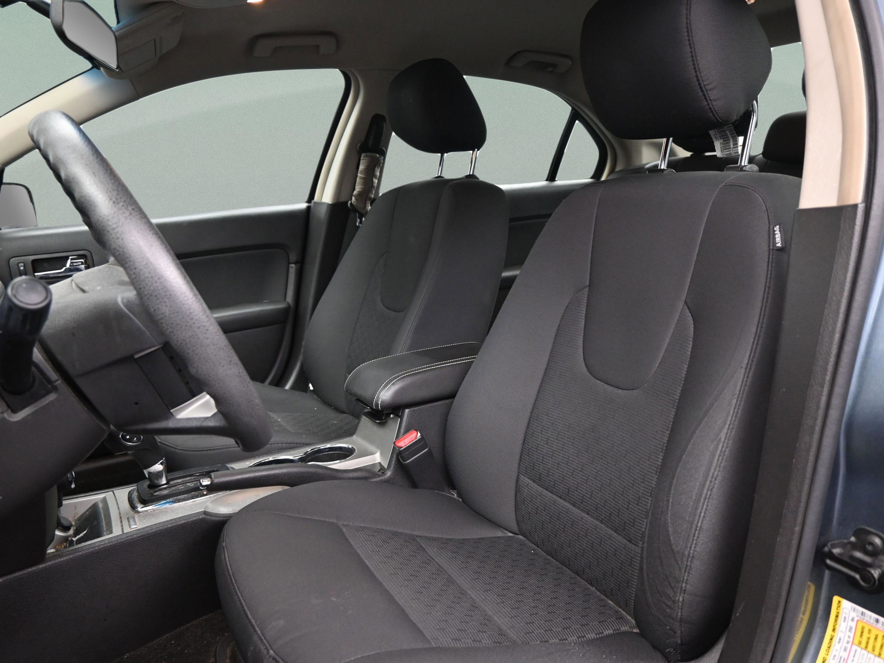 Used 2012 Ford Fusion SE image 29