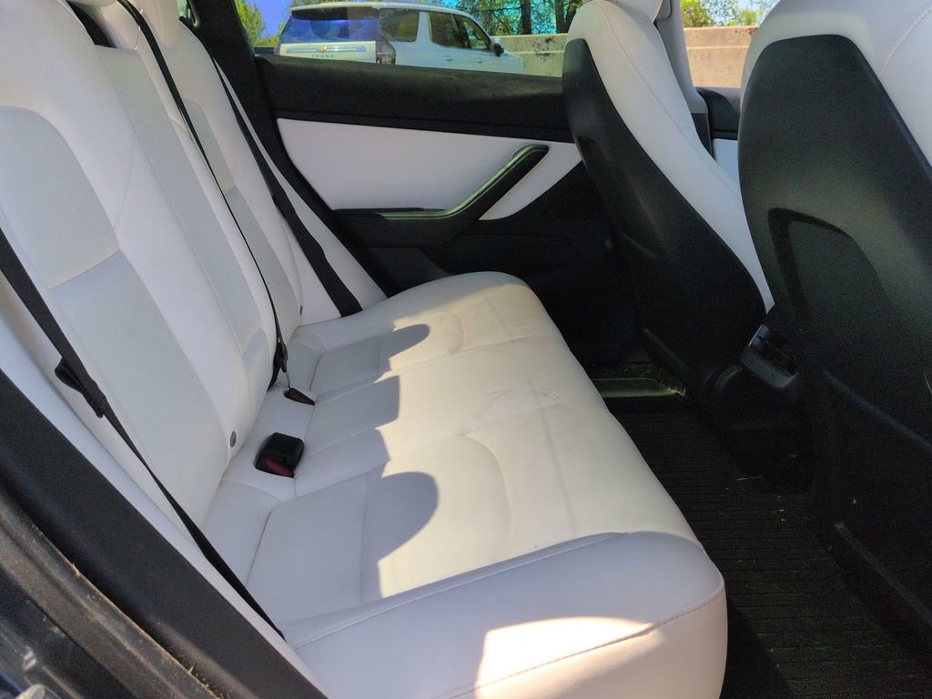 Used 2020 Tesla Model 3 RWD image 24