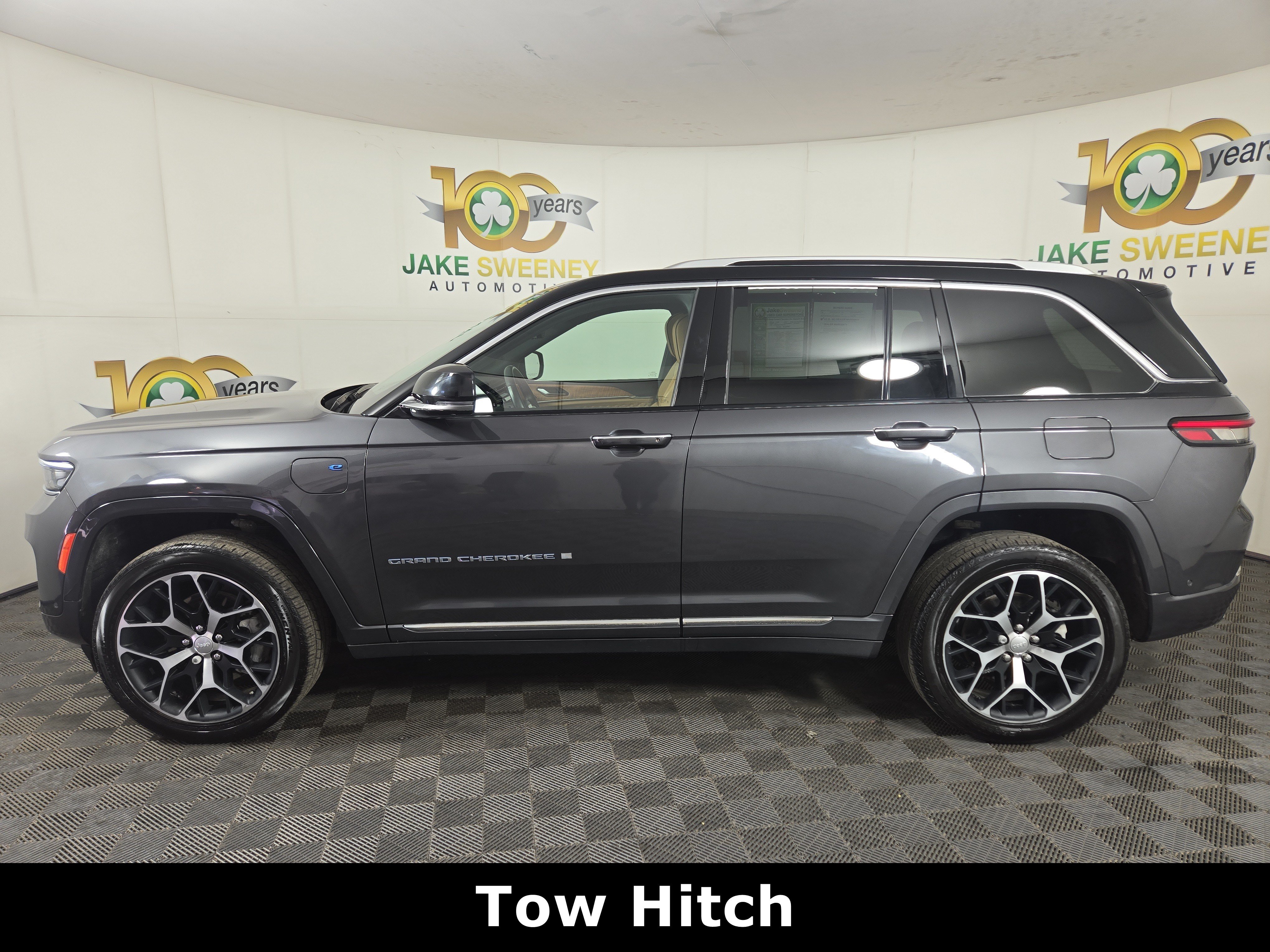 Certified 2023 Jeep Grand Cherokee Summit AWD/4WD image 6
