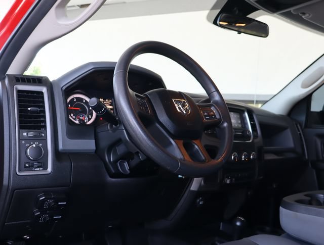 Used 2018 RAM 2500 Tradesman w/ Chrome Appearance Group AWD/4WD image 19
