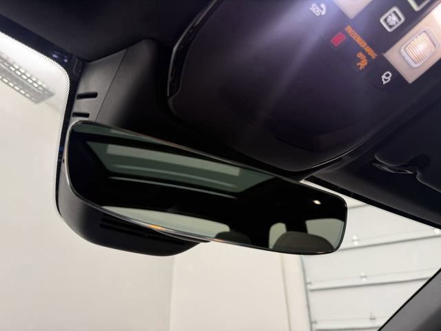 New 2026 Volvo XC60 B5 Core AWD/4WD image 24