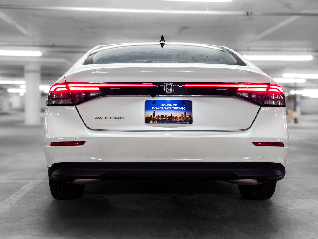Used 2025 Honda Accord SE image 7