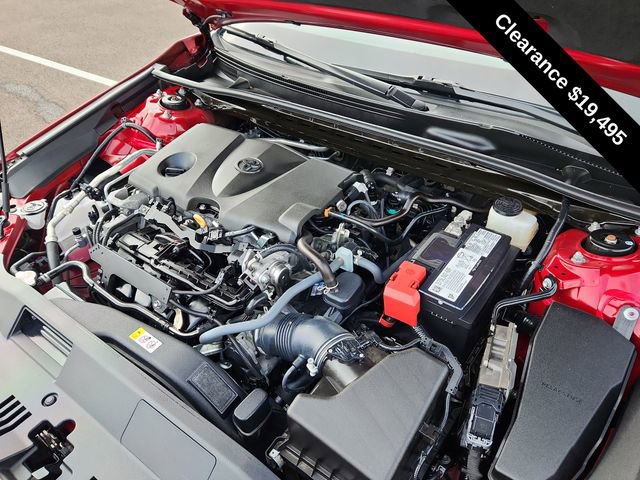 Used 2022 Toyota Camry LE image 15