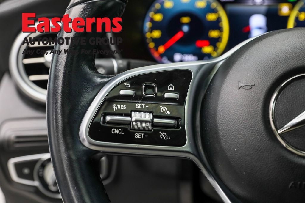 Used 2023 Mercedes-Benz GLC 300 4MATIC Coupe image 15