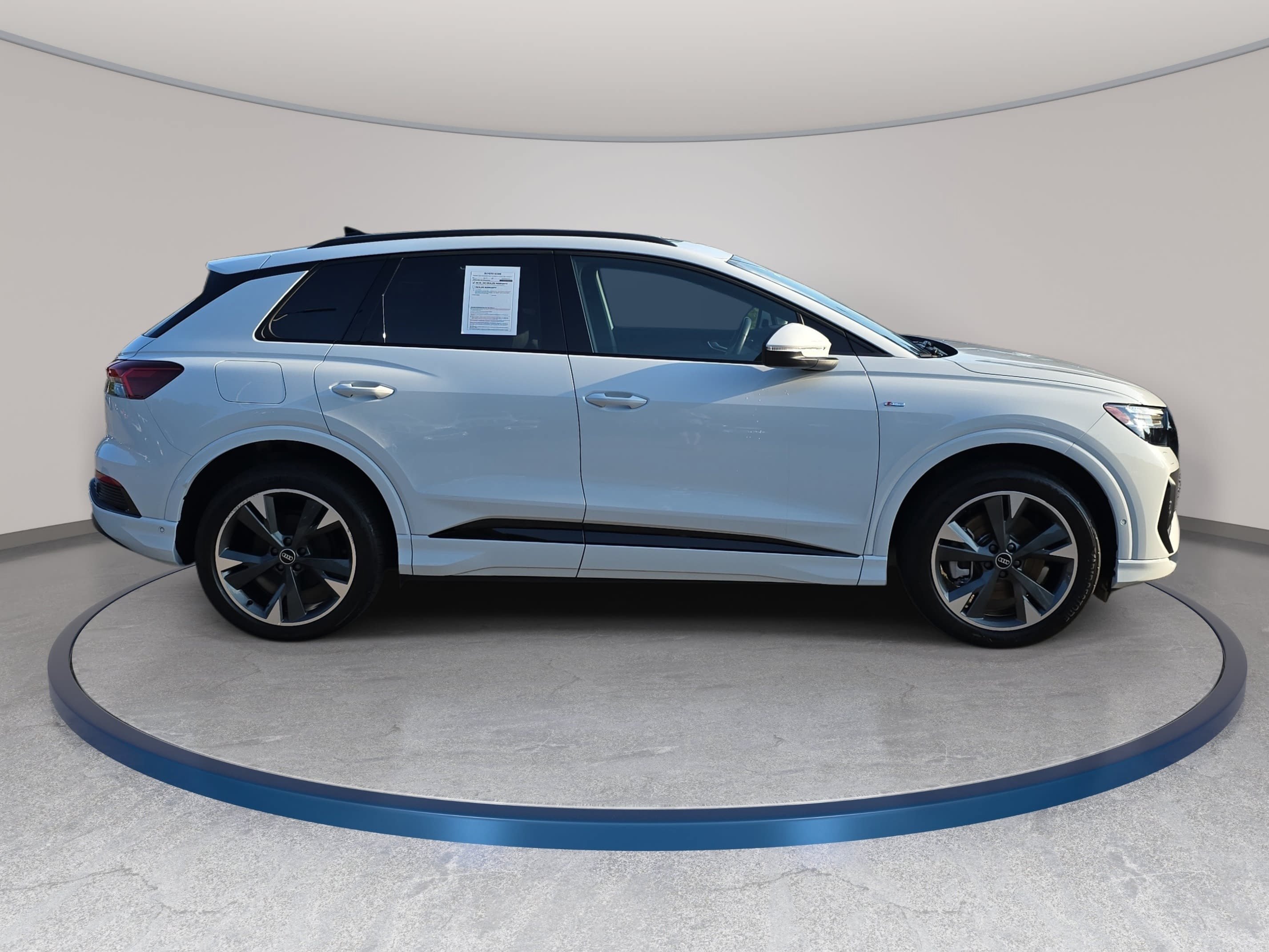 Used 2023 Audi Q4 e-tron Prestige w/ Black Optic Package AWD/4WD image 4