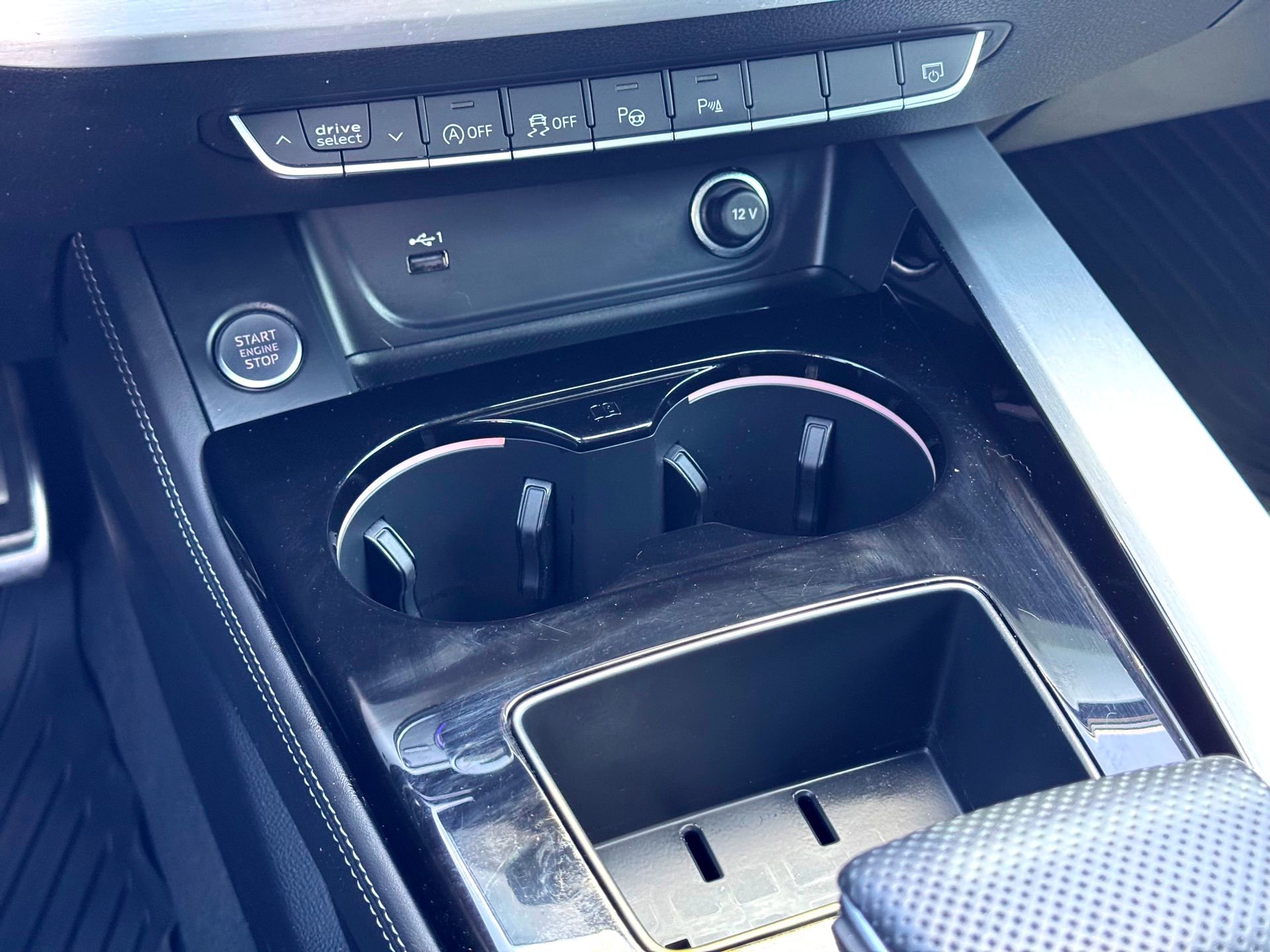 Used 2021 Audi A4 2.0T Prestige w/ Prestige Package image 31