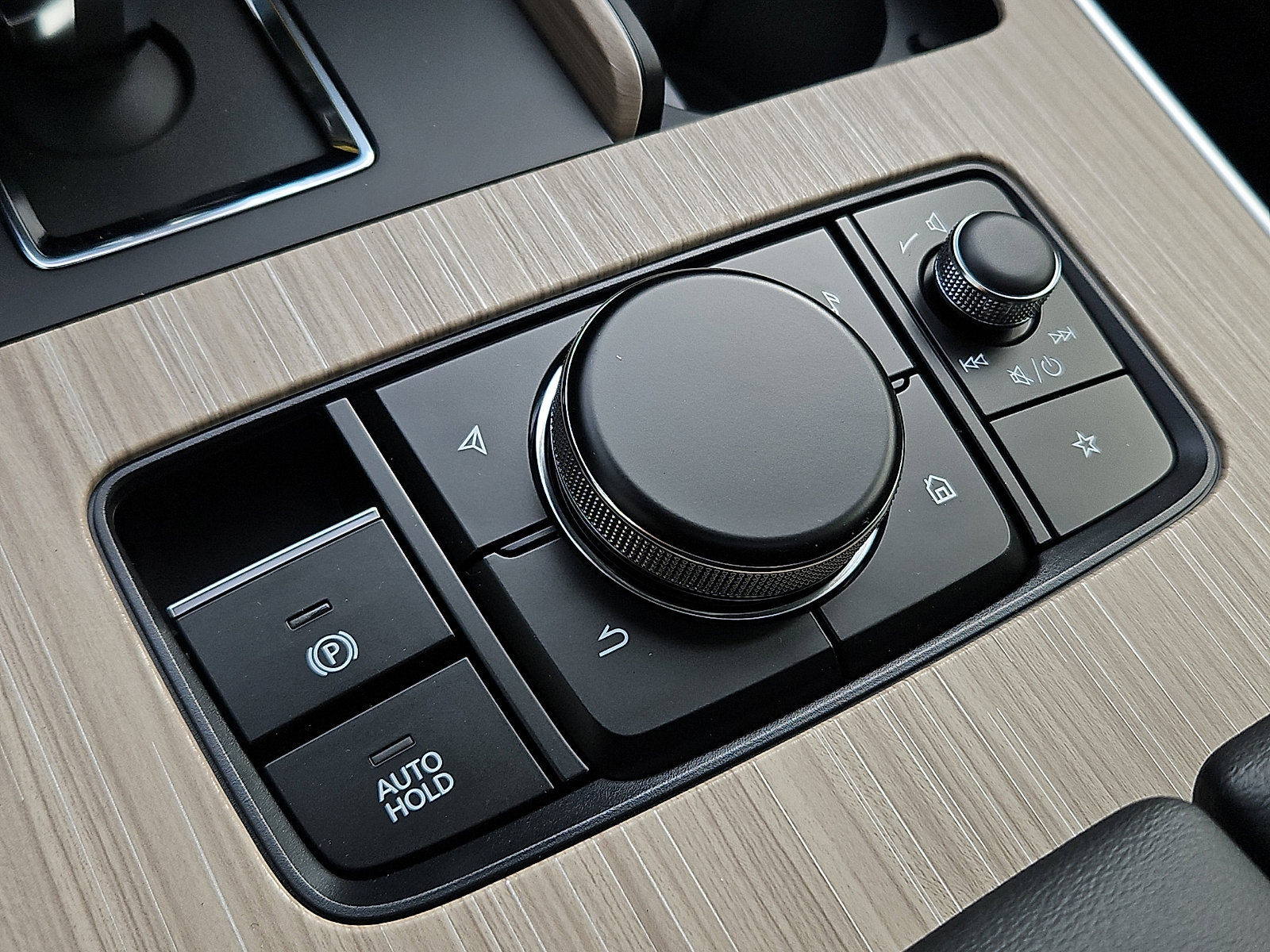 New 2026 MAZDA CX-90 3.3 Turbo w/ Preferred Package image 19