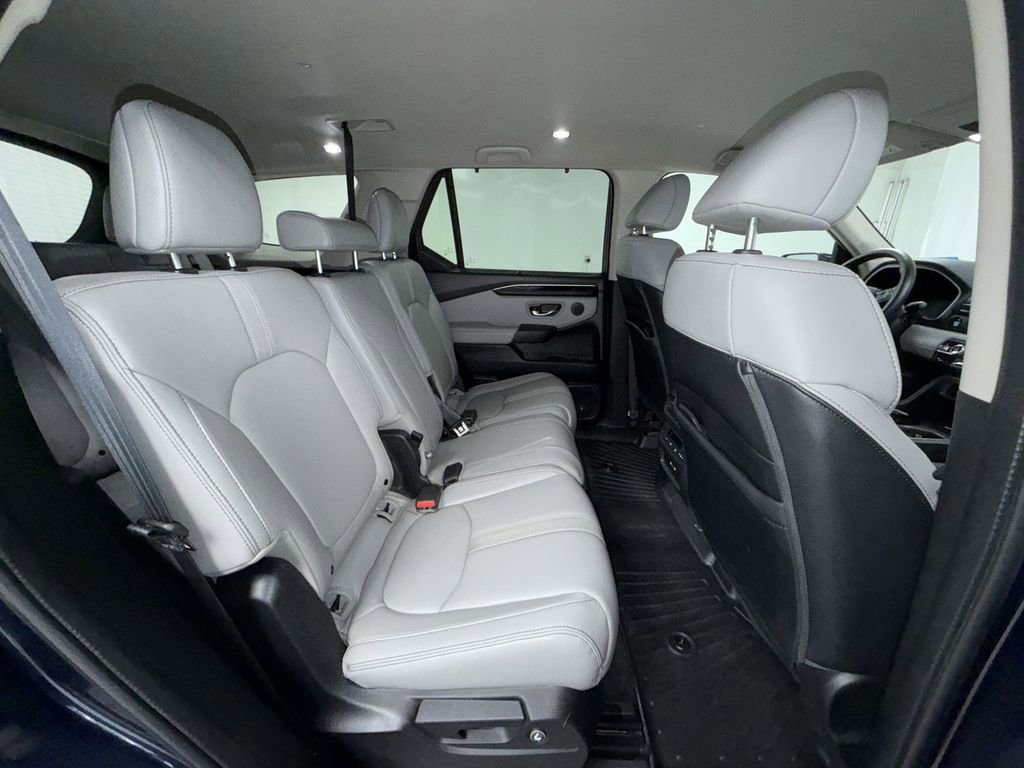 Used 2024 Honda Pilot EX-L image 17