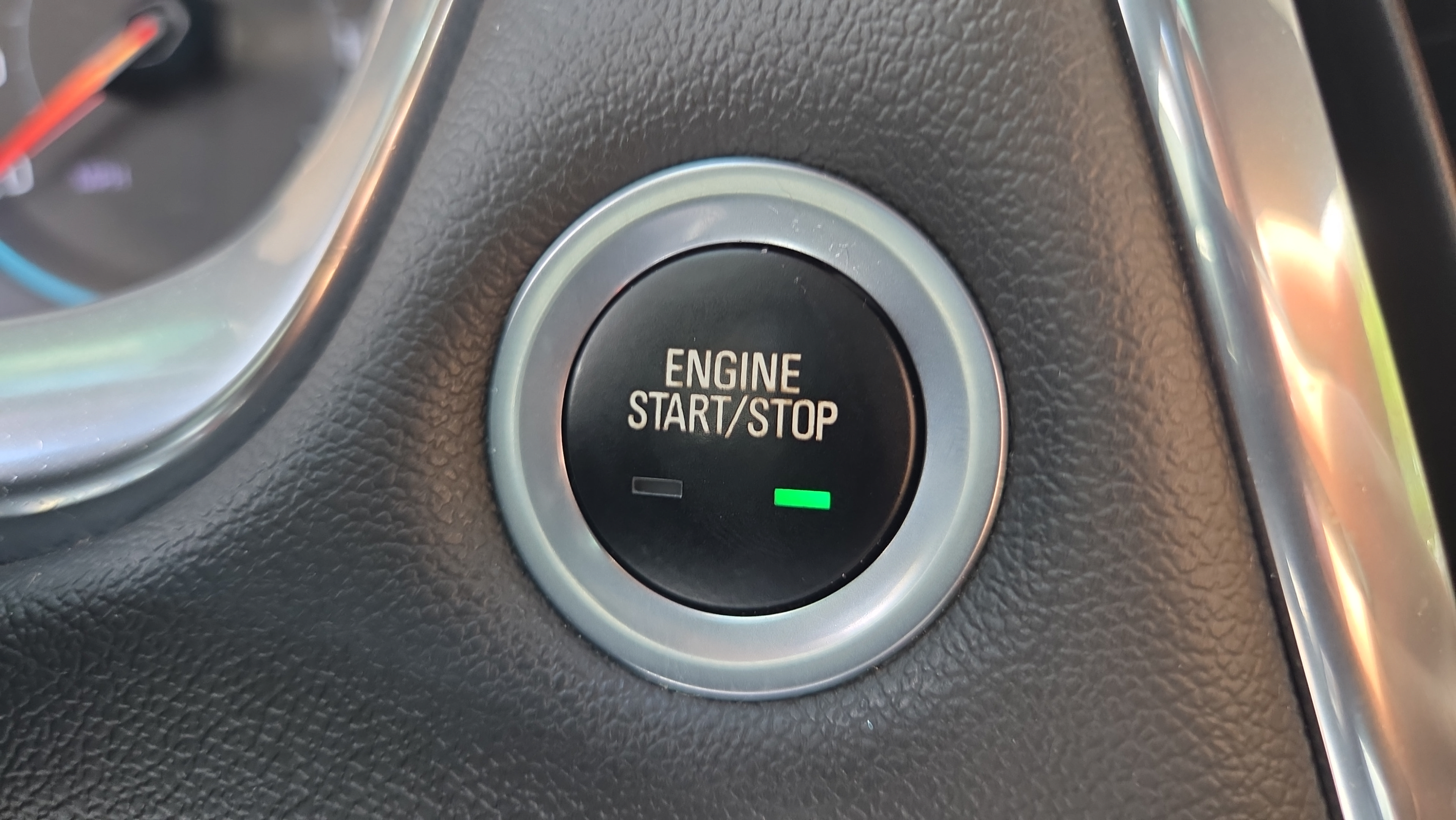 Certified 2023 Chevrolet Traverse LT FWD image 22
