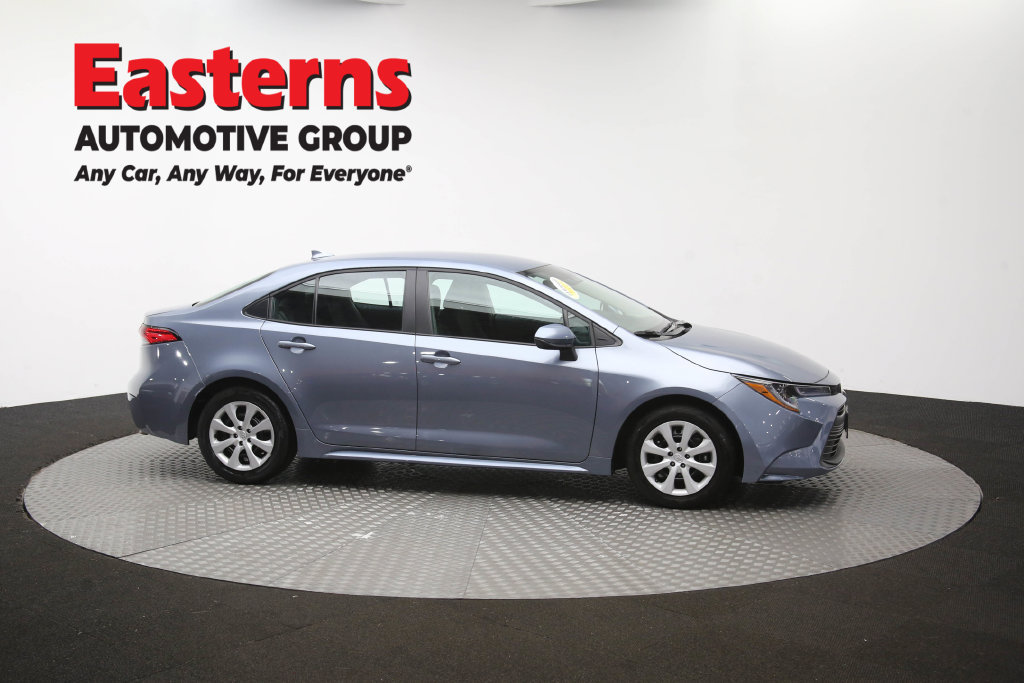 Used 2025 Toyota Corolla LE FWD image 48