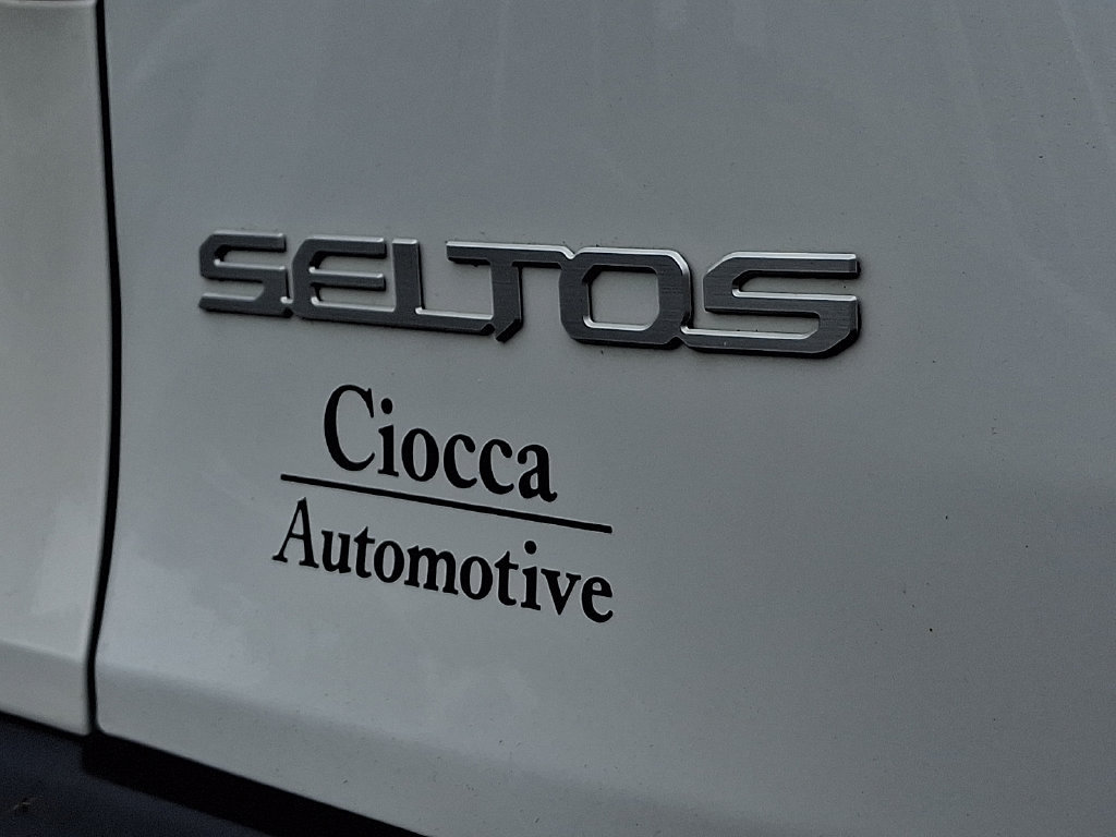 Used 2024 Kia Seltos EX AWD/4WD image 29