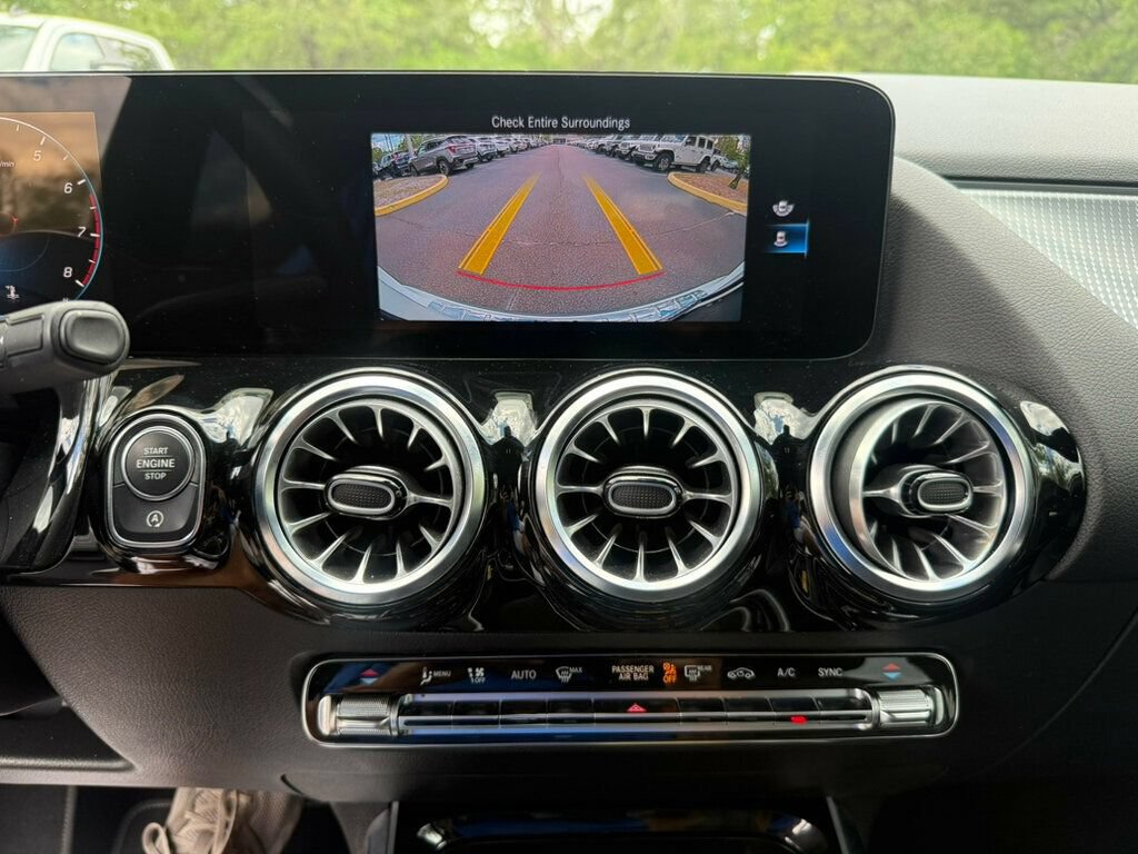 Used 2023 Mercedes-Benz GLA 250 w/ Premium Package image 6