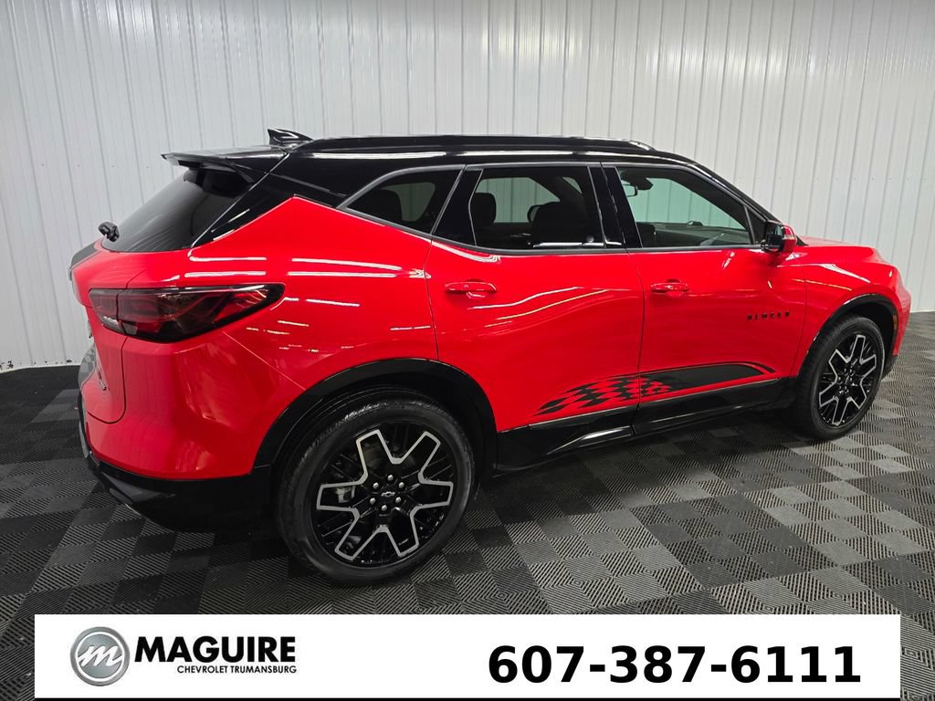 Used 2023 Chevrolet Blazer RS w/ Enhanced Convenience Package AWD/4WD image 6