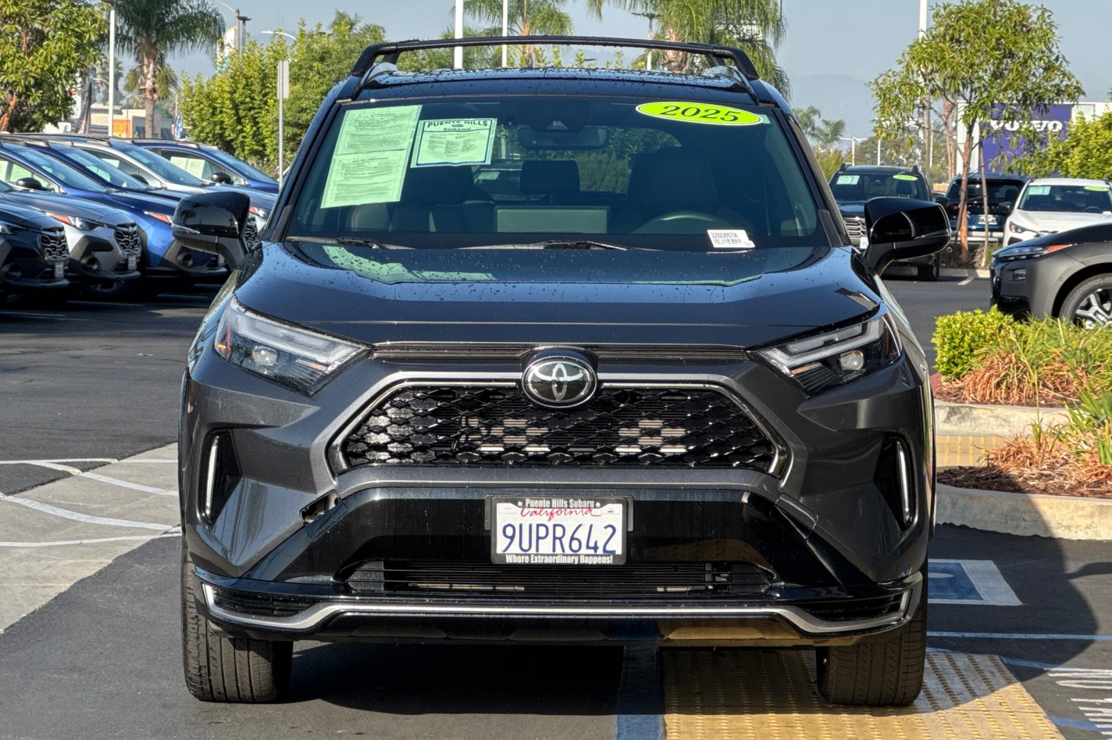 Used 2025 Toyota RAV4 XSE w/ Weather Package AWD/4WD image 9
