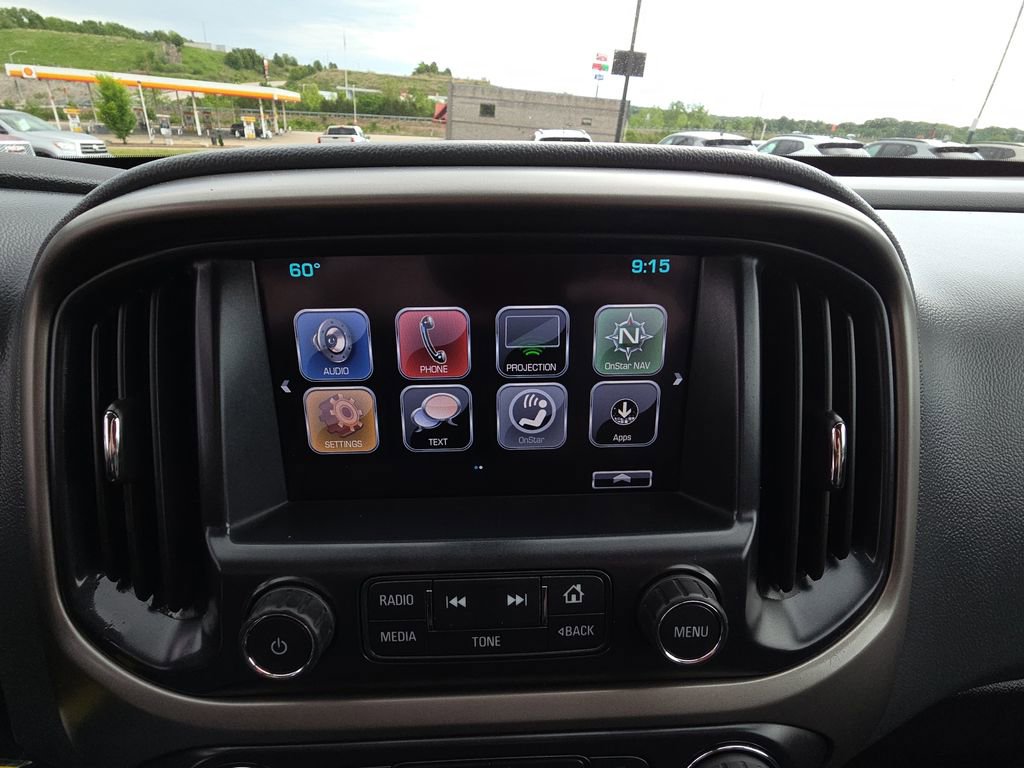 Used 2017 Chevrolet Colorado Z71 AWD/4WD image 23