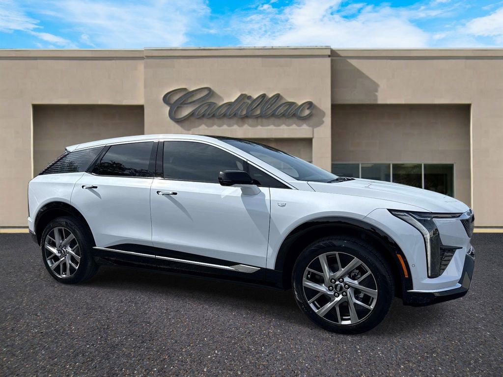 New 2026 Cadillac Optiq Luxury 2 w/ LPO, Premium Carpet Package