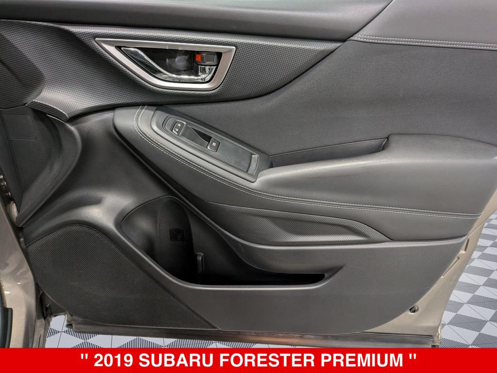 Used 2019 Subaru Forester Premium w/ All-Weather Package AWD/4WD image 32
