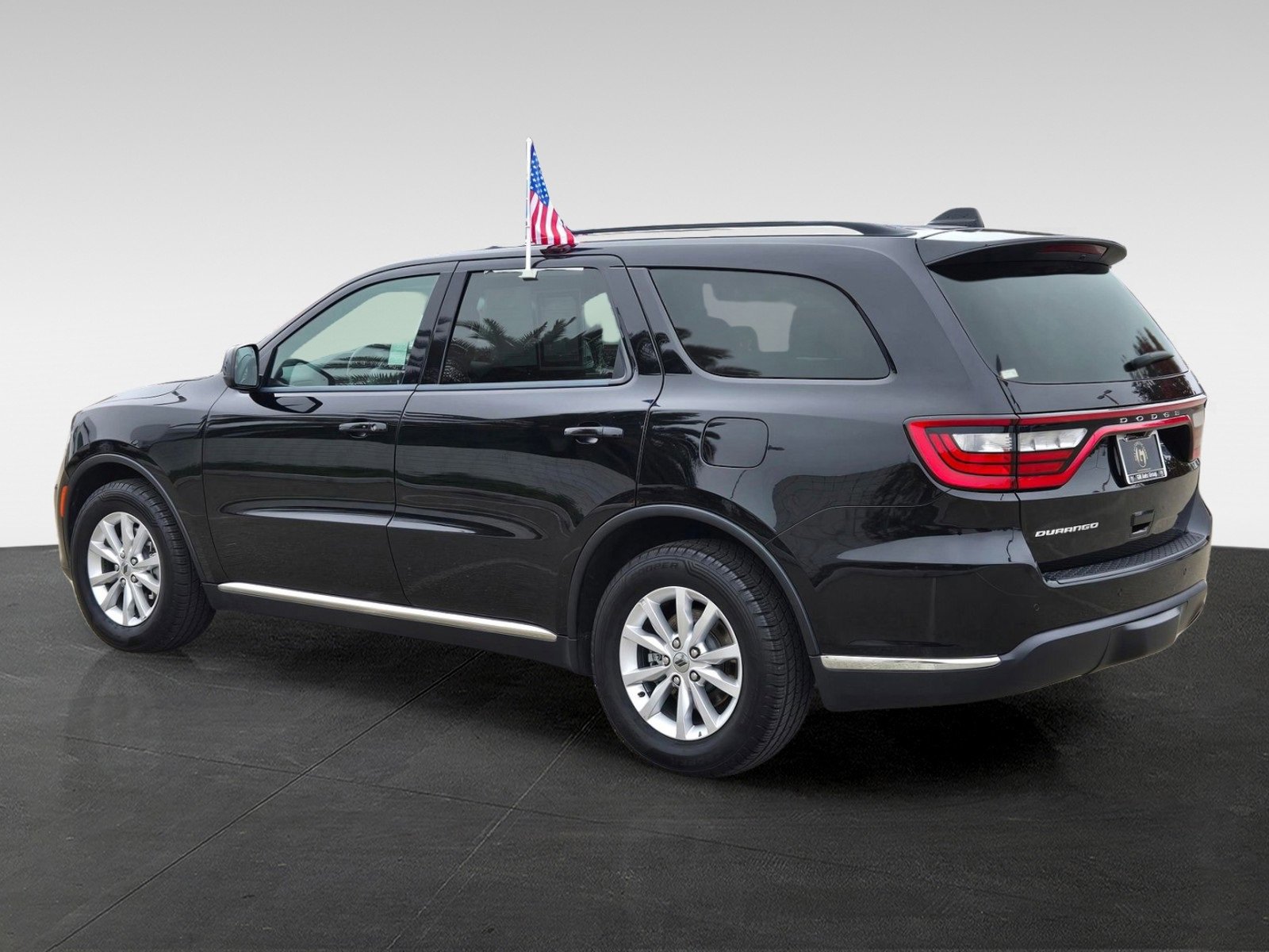 Used 2023 Dodge Durango SXT Launch Edition image 7