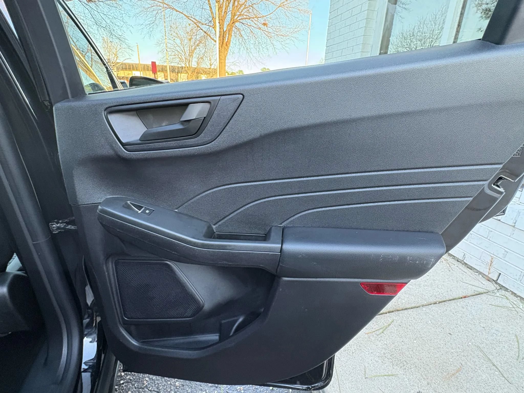Used 2022 Ford Escape SE FWD image 15