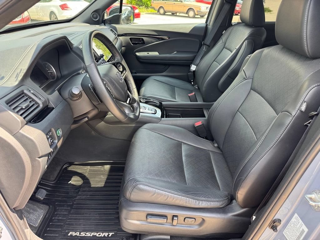 Used 2022 Honda Passport Elite image 8
