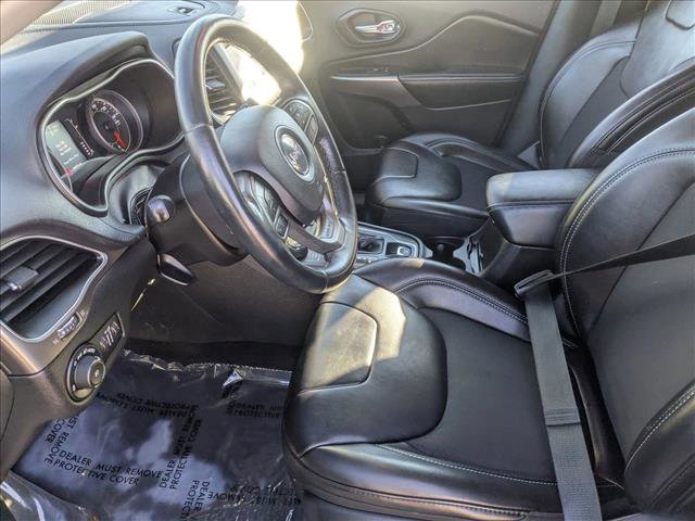 Used 2019 Jeep Cherokee Latitude Plus w/ Cold Weather Group image 15