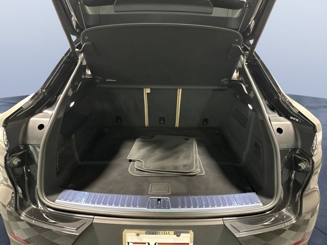 Used 2023 Porsche Cayenne S AWD/4WD image 10