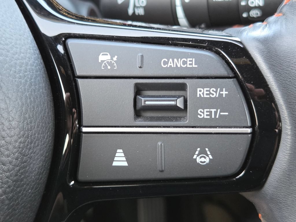 Certified 2025 Honda HR-V Sport image 11