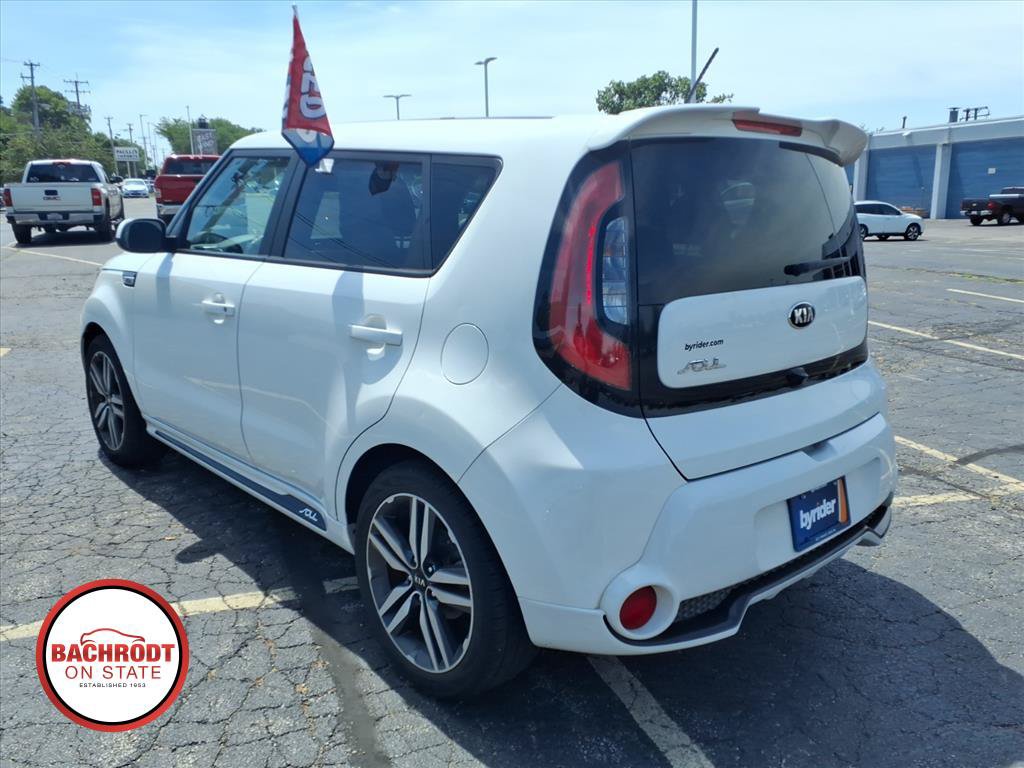 Used 2016 Kia Soul + w/ Soulful Package FWD image 5