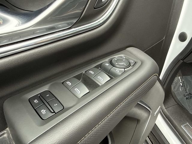Used 2022 GMC Yukon AT4 image 10