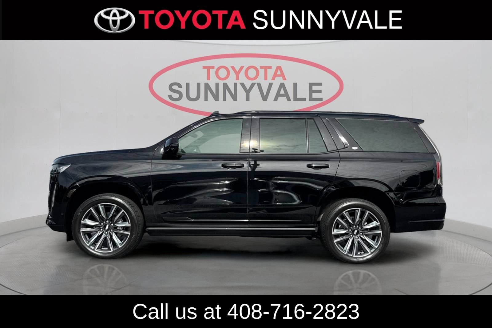 Used 2023 Cadillac Escalade Sport w/ Touring Package AWD/4WD image 6