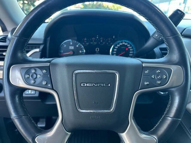 Used 2017 GMC Yukon XL Denali w/ Open Road Package AWD/4WD image 29