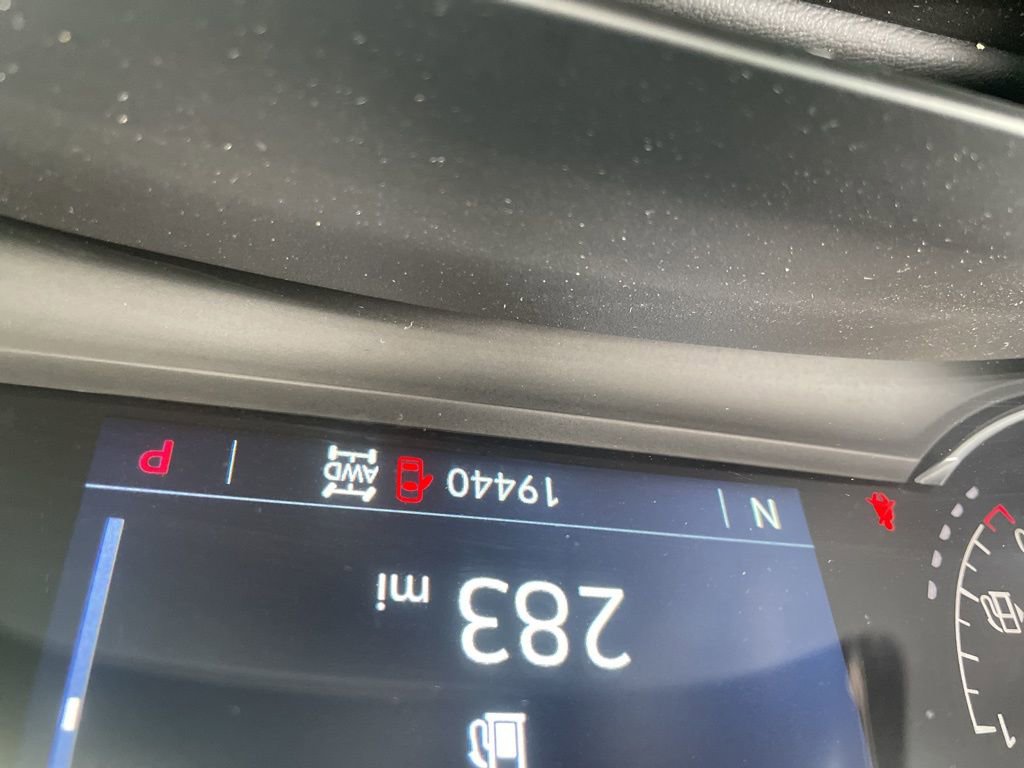 Certified 2025 Cadillac XT5 Premium Luxury image 16