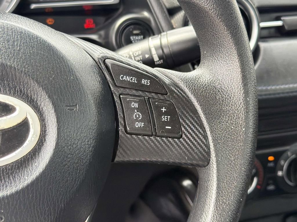 Used 2017 Toyota Yaris iA image 11